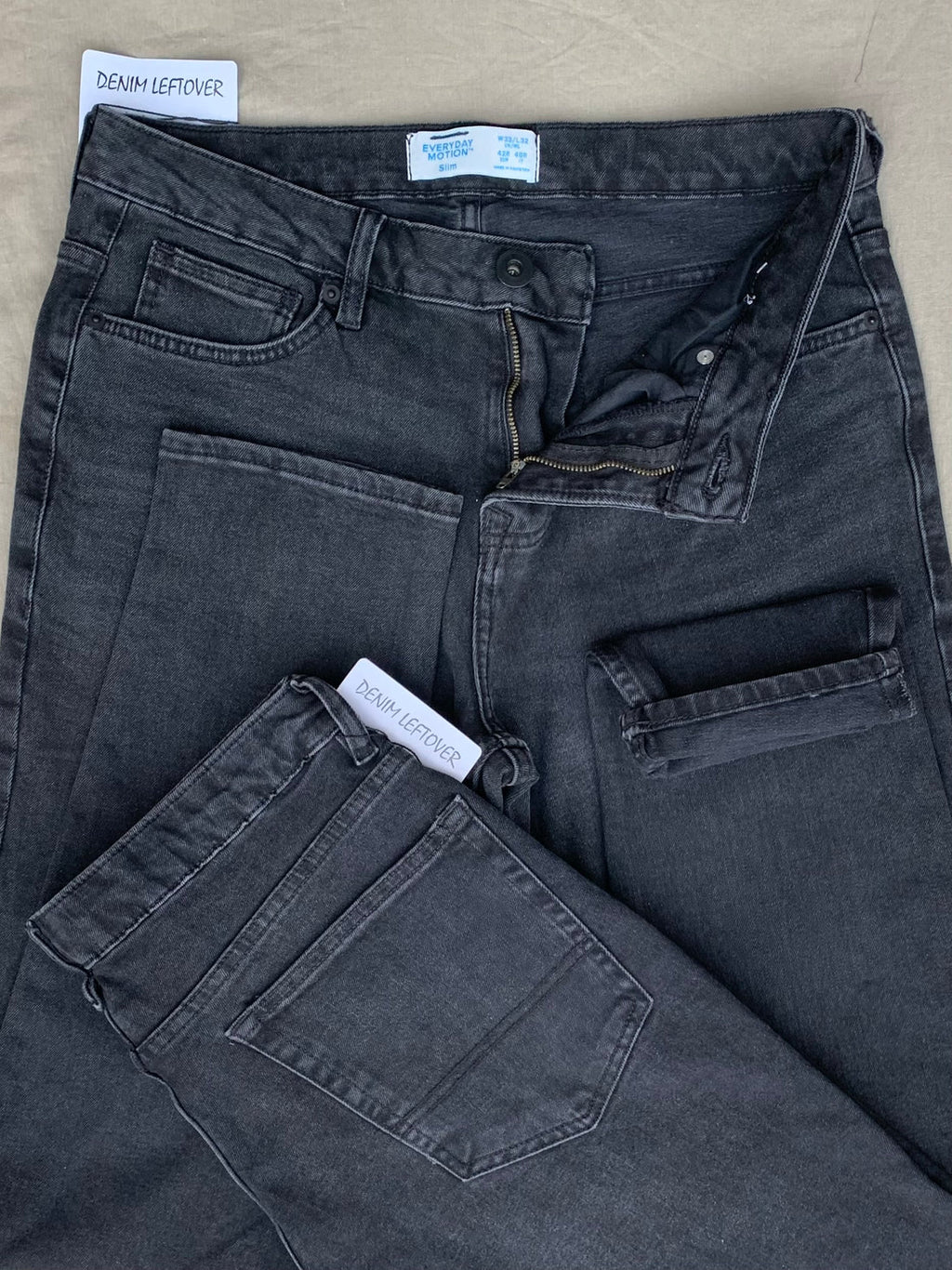 Men's Straight Fit Black Jeans